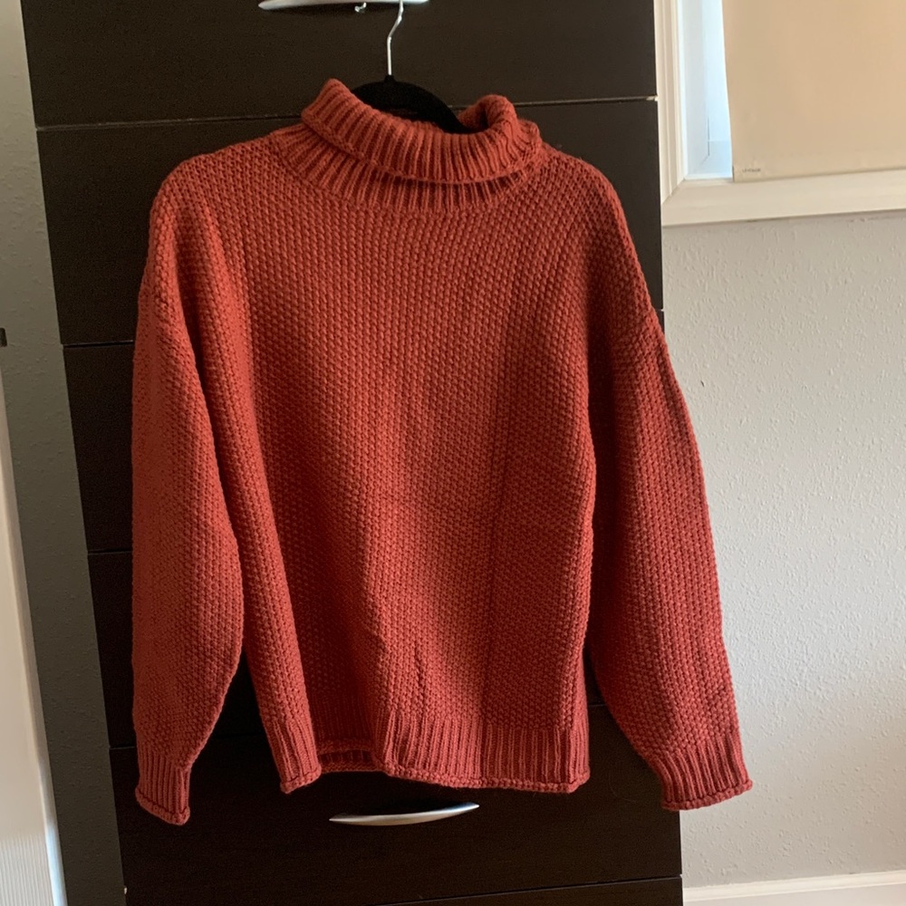 Women's Rust Sweater